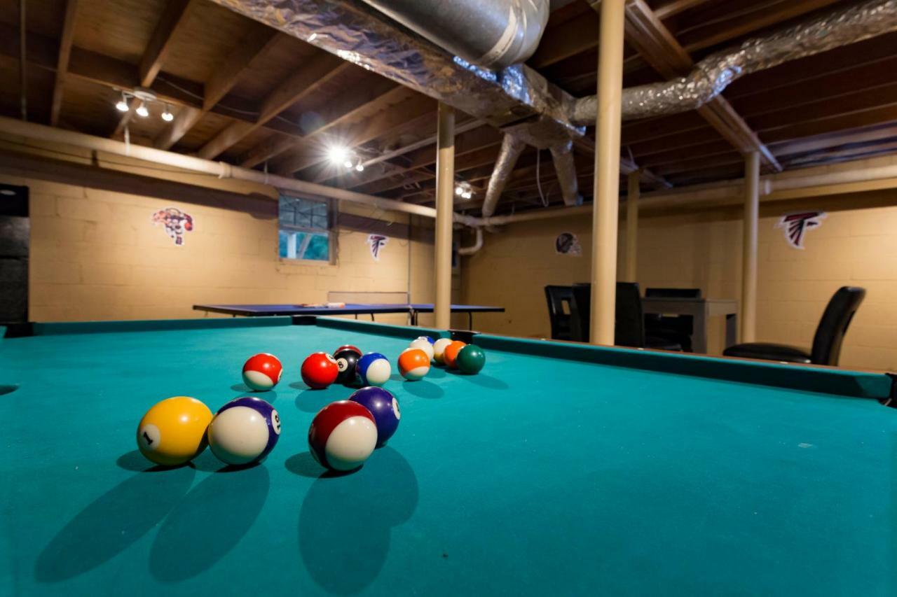 أوستل Luxury Home W/Gameroom Kingsizebed Near Six Flags المظهر الخارجي الصورة